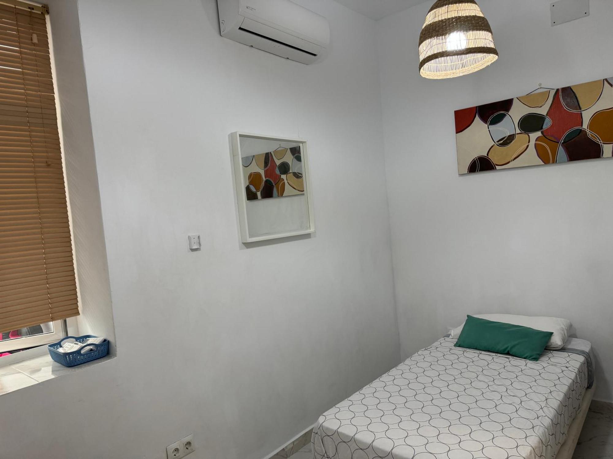 Genius Apartments Аліканте Екстер'єр фото